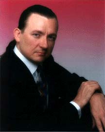 STEVE_F.JPG (9907 bytes)